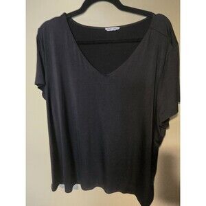 Edgely by Maurices Black Size 4x Silky Soft V-neck Short Sleeve Top Shirt